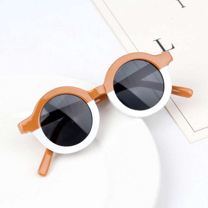 Children's Fashion Round Leopard Print Patchwork ShadesProduct Information:


 Material: PC
 
 Style: fashion retro
 
 Frame material: PC
 
 Lens material: resin
 
 Anti-UV grade: 400
 
 Visible light perspective rate: 80Stef's Store