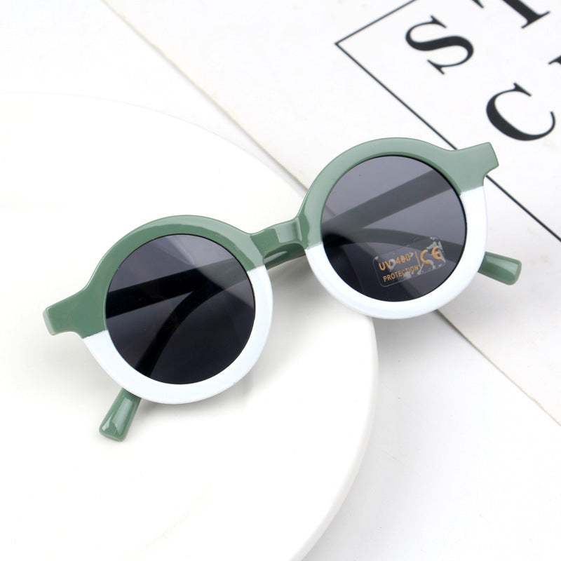 Children's Fashion Round Leopard Print Patchwork ShadesProduct Information:


 Material: PC
 
 Style: fashion retro
 
 Frame material: PC
 
 Lens material: resin
 
 Anti-UV grade: 400
 
 Visible light perspective rate: 80Stef's Store