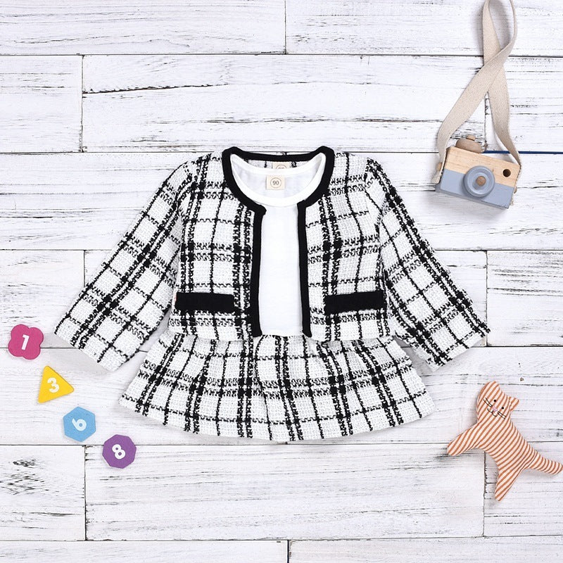 Long-sleeved Dresses Two-piece Children's Baby girl swim suit Small InCharming Long-Sleeved Two-Piece Baby Girl Swim Suit – Perfect for Every Season
This adorable baby girl swim suit set is the ideal choice for any occasion, whether it0Stef's Store